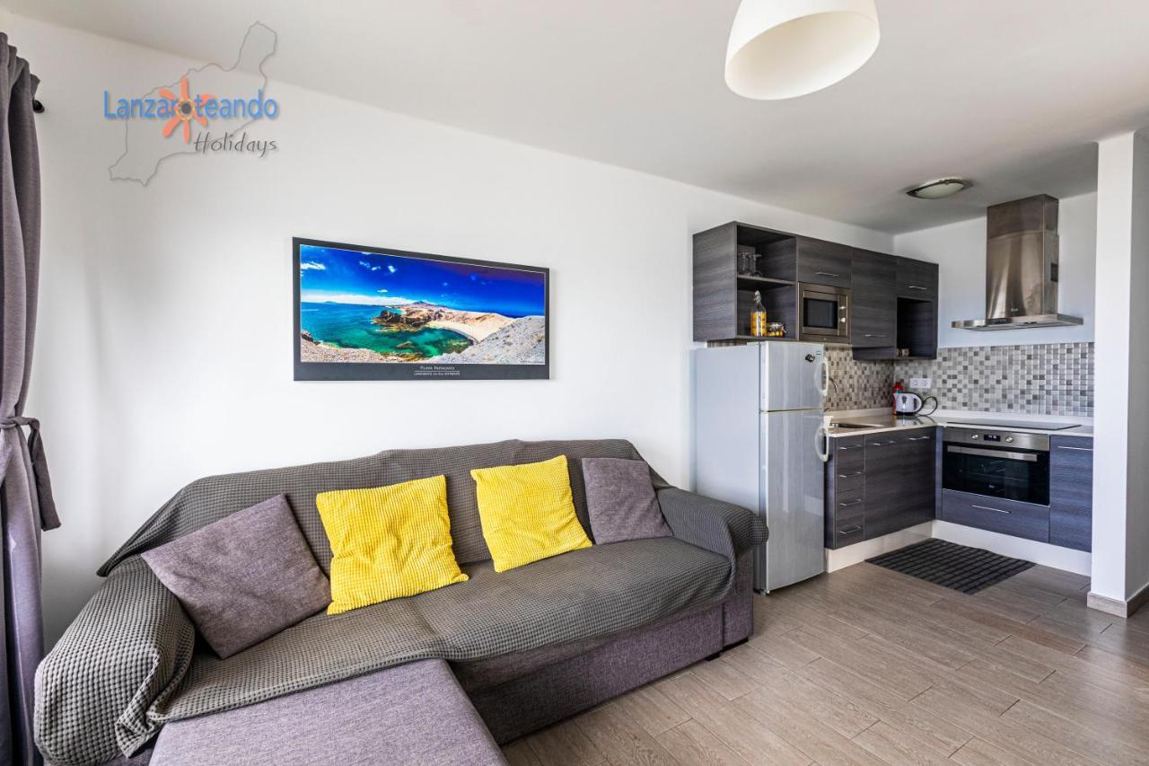 Vivienda Vacacional Lizzy Puerto del Carmen  Eksteriør bilde